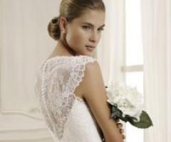 Abiti da sposa in pizzo: fascino ed eleganza