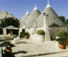 Matrimonio ai trulli: la magia di Tenuta Monacelle