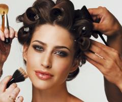 Trucco e acconciatura per la sposa: da 3 mesi fino a 10 giorni prima delle nozze