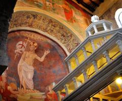 Abbazia di Sant'Andrea in Flumine - Affreschi della chiesa interna alla location