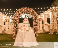 Masseria Bonelli - Elegante allestimento per la torta nuziale