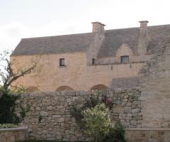 Masseria Bonelli - Un vista laterale della masseria