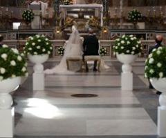 5 idee per l'allestimento della chiesa per il matrimonio... prendi spunto!