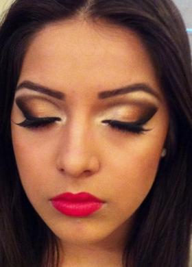 Anna Make Up Artist - Prova trucco e acconciatura a Bologna