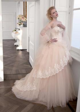 Abito da sposa rosa