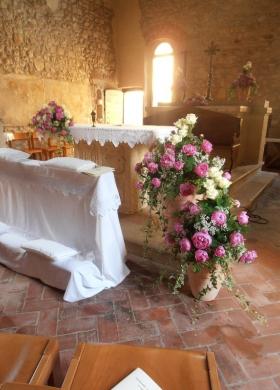 Matrimonio Peonie Fuxia Chiesa di San Giorgio