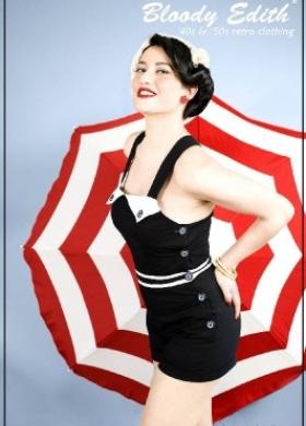 Total look stile pin up - Abito: Atelier Bloody Edith - Foto: Daniela Pellegrini