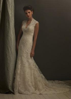 AAA Sposa Cercasi - Lo showroom per la prova abiti