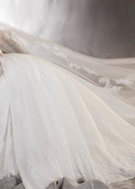 Temptation's Gallery - Abito da sposa Pronovias