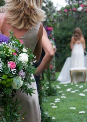 Cerimonia di matrimonio in giardino