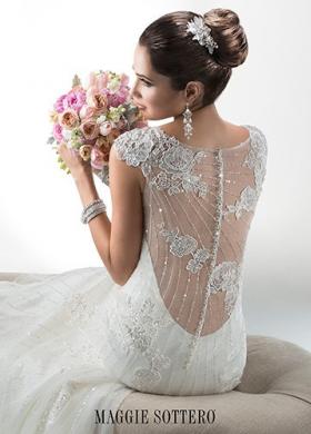 Abito da sposa con schiena in evidenza - Mod. Savannah Marie Maggie Sottero