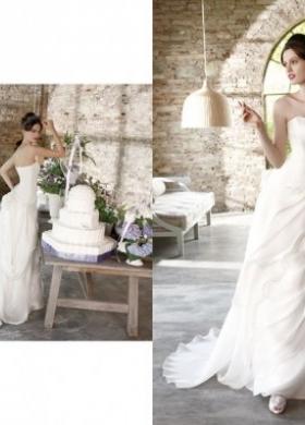 Abito da sposa liscio con coda - Collezione Atmosfere Provenzali