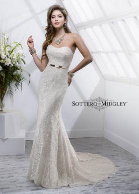 Abito da sposa con ricami in pizzo e cinta - Mod. Trinity Sottero & Midgley