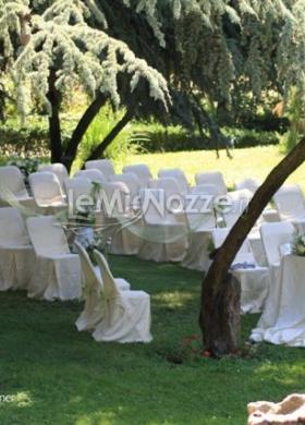 Cerimonia di matrimonio in giardino