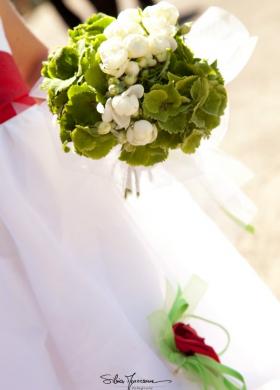 Piccolo bouquet di ortensie per damigella