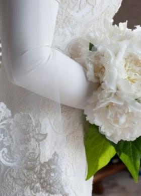 Abito da sposa con maniche lunghe