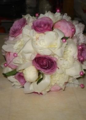 Bouquet di rose per la sposa