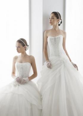 Abiti da sposa senza spalline dalla linea elegante - Linea Jolis