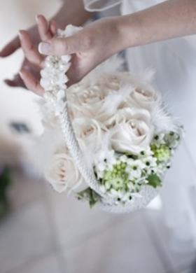 Bouquet a cestino per la sposa