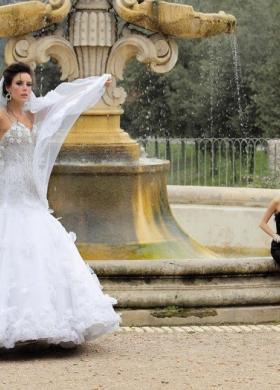 Abito da sposa con corpetto lungo