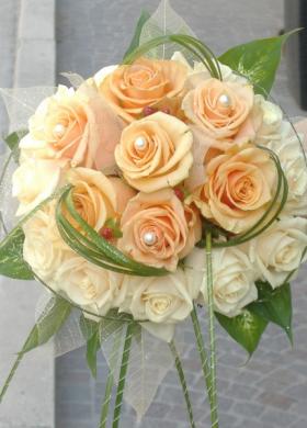 Bouquet di rose salmone