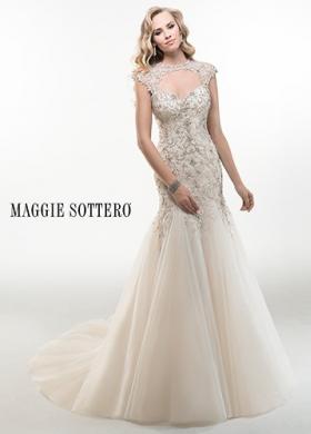 Abito da sposa con particolare scollo ricamato - Mod. Sasha Maggie Sottero