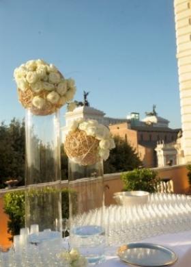 Allestimento floreale per il ricevimento di matrimonio