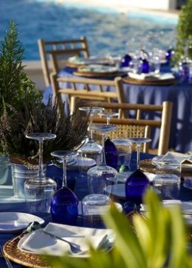 Mise en place blu per le nozze