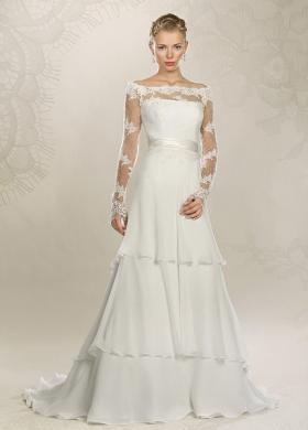 Vestito da sposa con maniche lunghe in pizzo e gonna a balze - Collezione Zaffiro Z2