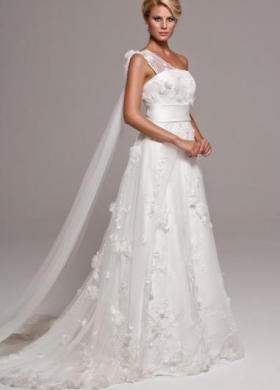 Vestito da sposa con ricami