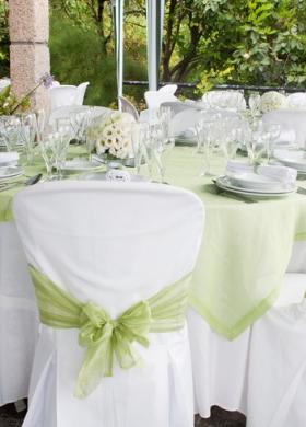 Mise en place verde acqua per il matrimonio