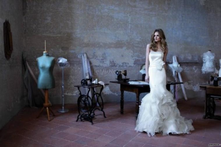 Abito da sposa con coda arricciata - Modello Armina di Alessandra R.