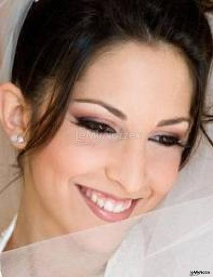 Trucco smokey eyes per la sposa