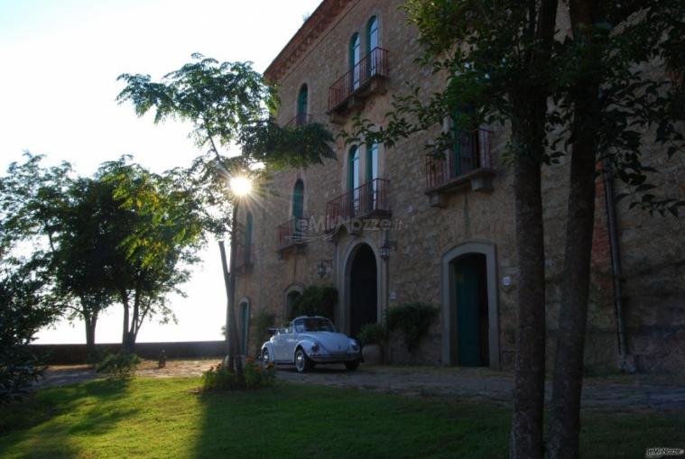 L'ingresso della Tenuta il Pilaccio nel Cilento