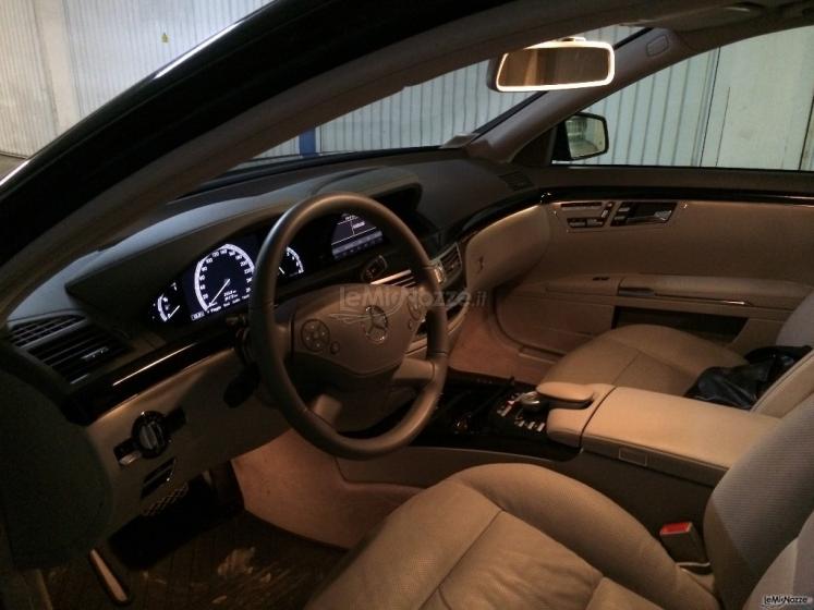 Interno Mercedes S 350 - Sorrento Limousine Service