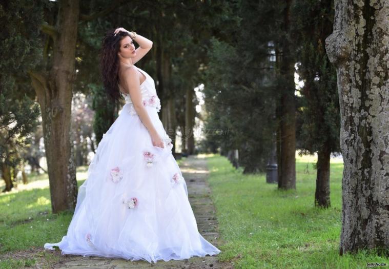 L'Arte in Foto - La sposa in posa all'aperto