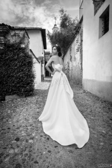 Collezione Alessandra Rinaudo prima linea Gedy Martone Sposa