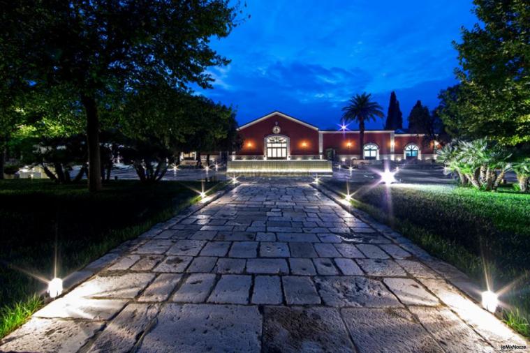 Torre Giulia - Viale d'ingresso della villa per matrimoni