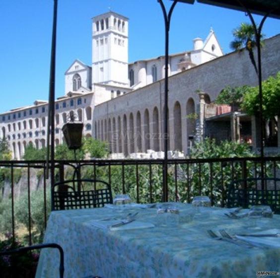 Vista panoramica dal terrazzo dell'Hotel Subasio ad Assisi (Perugia)