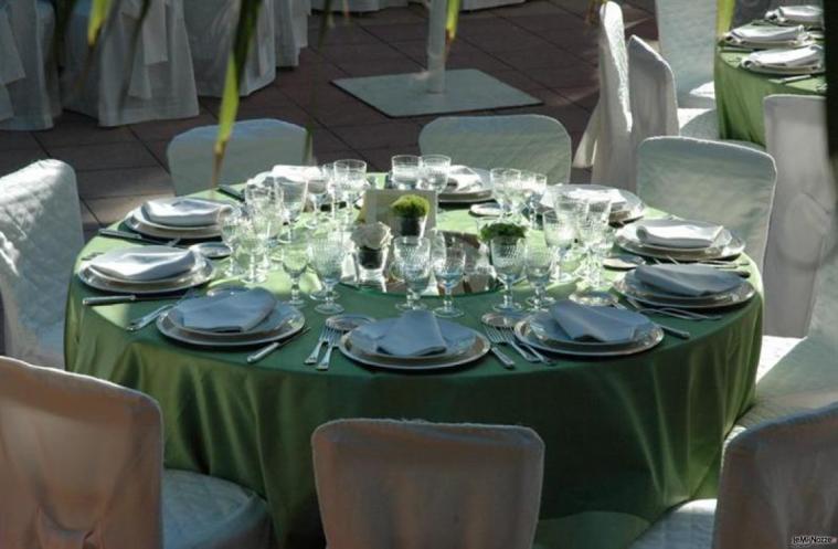 Allestimento verde per il matrimonio