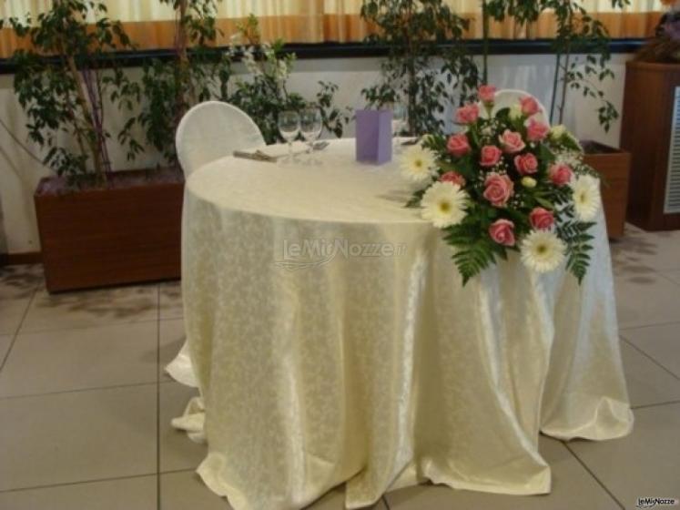 Fiori per i tavoli al matrimonio