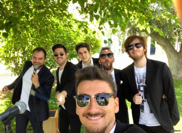 Why Not Band - Un selfie di tutta la band