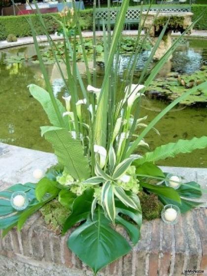 Allestimento floreale per il ricevimento di matrimonio