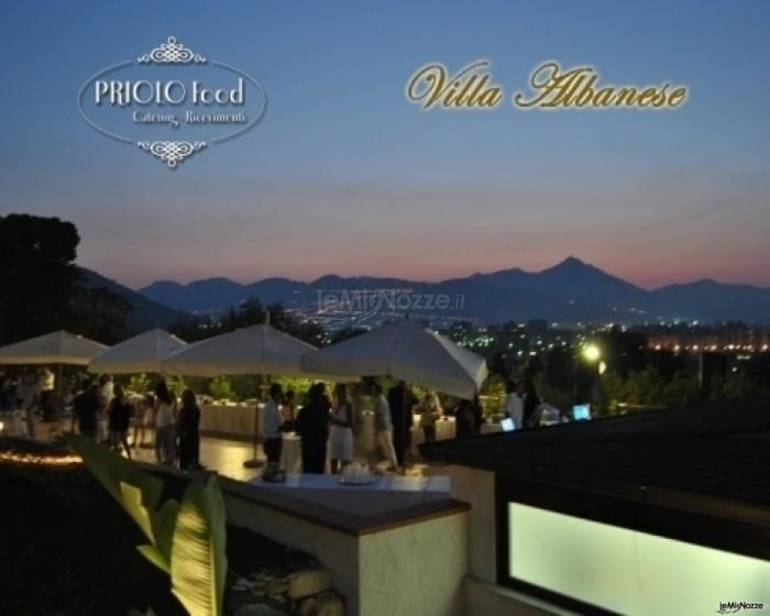 Magica atmosfera conferita ad ogni matrimonio presso Villa Albanese