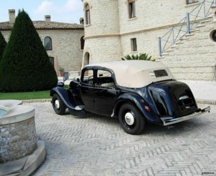 Noleggio auto d'epoca - Citroen 11B Traction Avant Decouvrable Cabriolet 5