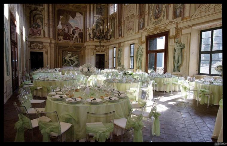 Sala allestita per il matrimonio da Food & Sweet