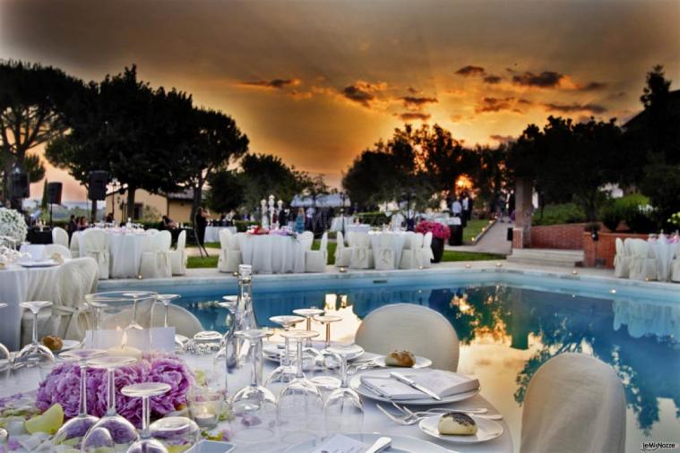 Cena in piscina - Blunel