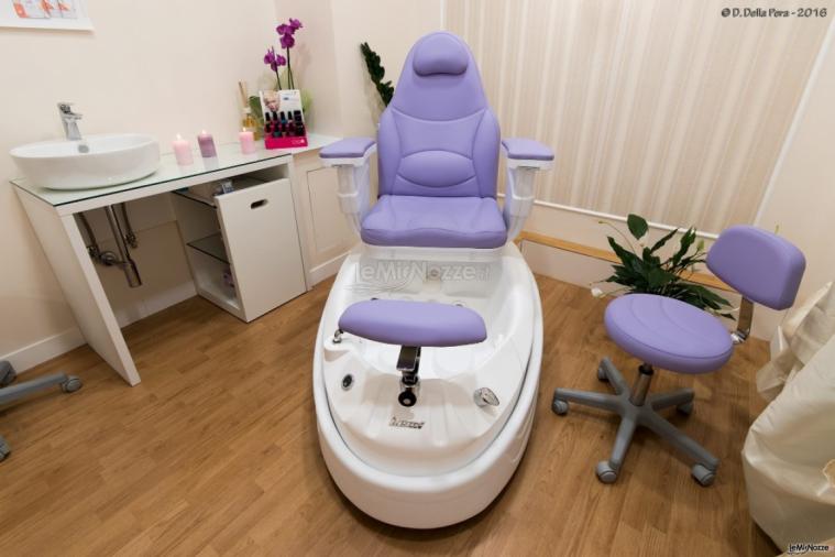 Cabina pedicure con vasca idromassaggio