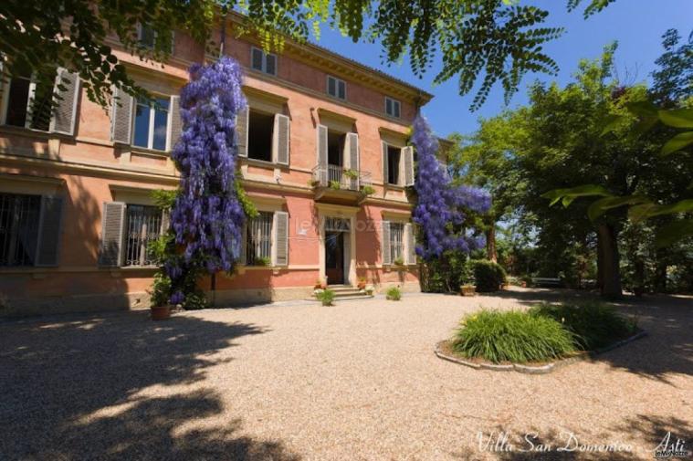 Ingresso di Villa San Domenico ad Asti