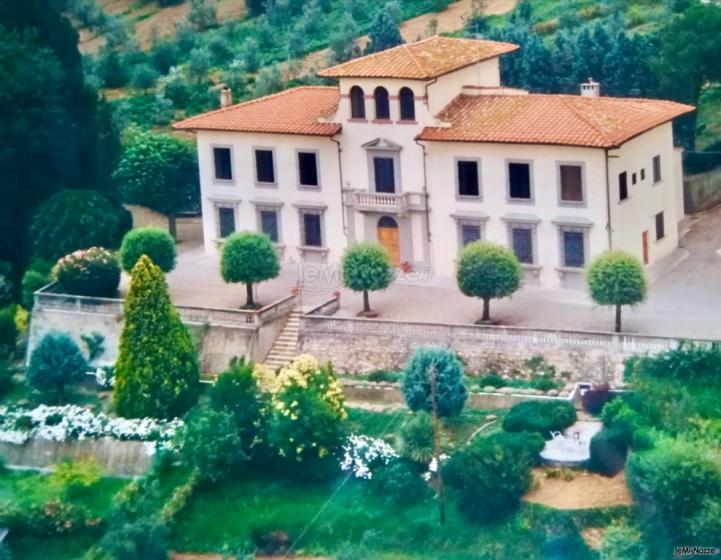 Villa Monteverdi - www.florencelocationgroup.com